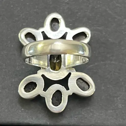 Sterling Silver 925 Garnet Gemstone Flower Ring Size 7.5 Red