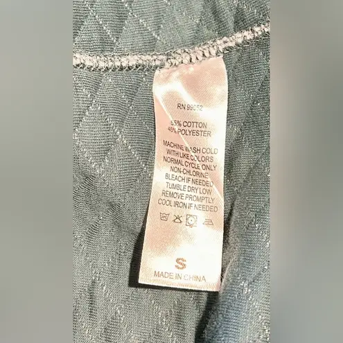 TECHSTYLES Snowbird Quilted Funnel Neck Kangaroo Pocket Pullover NWT Sz Small Green