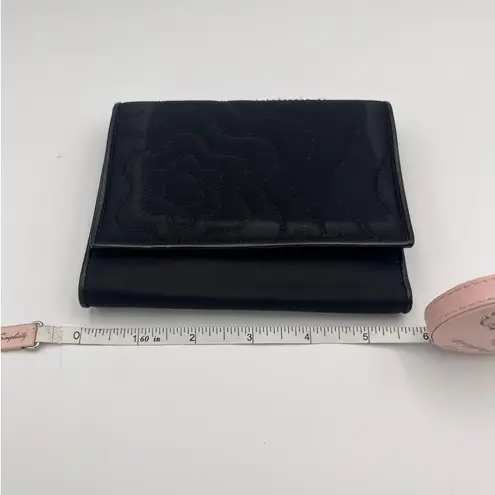 Mont Blanc Women's Snap Front Quilted Wallet Black