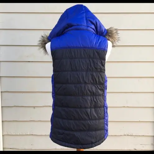 American Eagle  Quilted Puffy Vest (Medium)