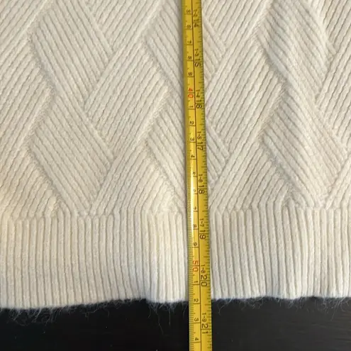 Cyrus  Cable Knit Sweater