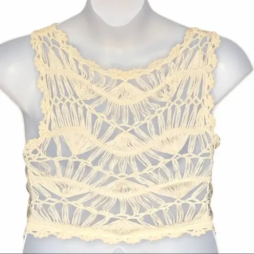 Debut Cream Crochet Knit Cropped Tank Top Open Back Scalloped S/M