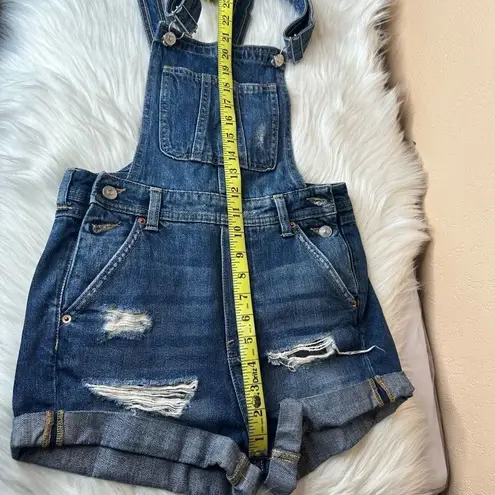 Divided H&M  Distressed Cuffed Shorts Overall Size 2