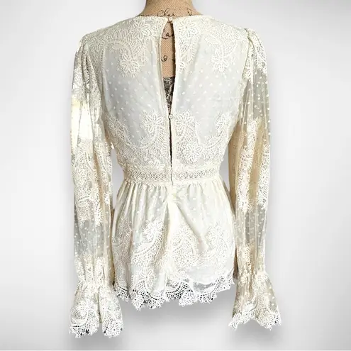 VICI  Women's Ivory Crochet And Lace Long Sleeve Boho Top Small | EUC