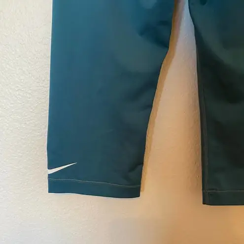 NIKE PRO Teal Capri Soul Cycle Skull Crop Legging Training Pants Size Medium