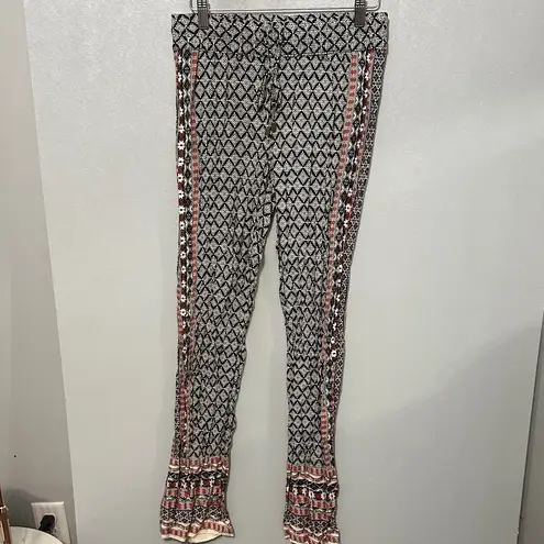 Lucy & Laurel Boho Print Pants