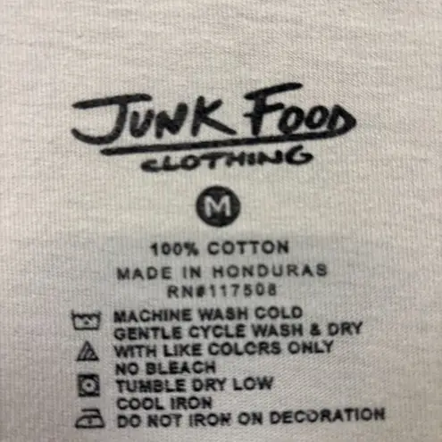 Miles Davis Venus de Milo Jazz Trumpet Icon T-Shirt Size Medium