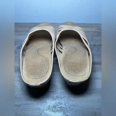 Dansko Women's Tilly Leather Beige Clog Sandals Wooded Heel Slip Ons,Size US 7