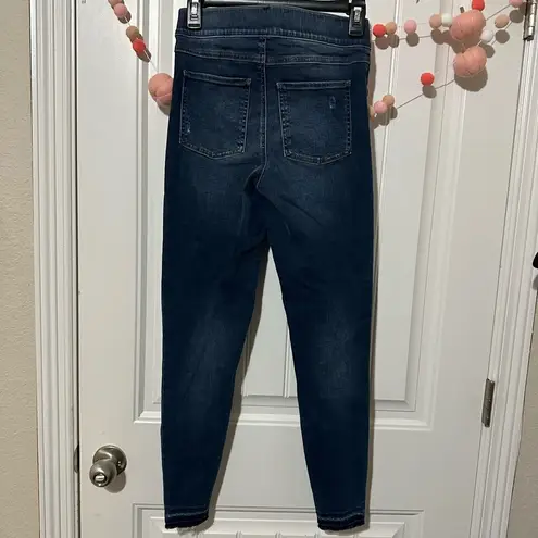 Spanx  NWT Distressed Denim High Rise Elastic Waist Jeggings size small