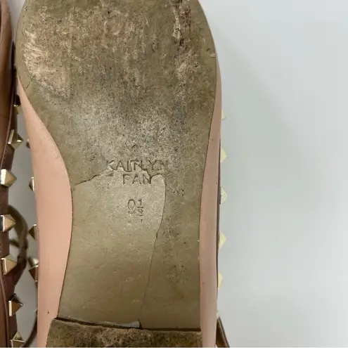 Kaitlyn Pan Studded Flats Size 9.5 Pink