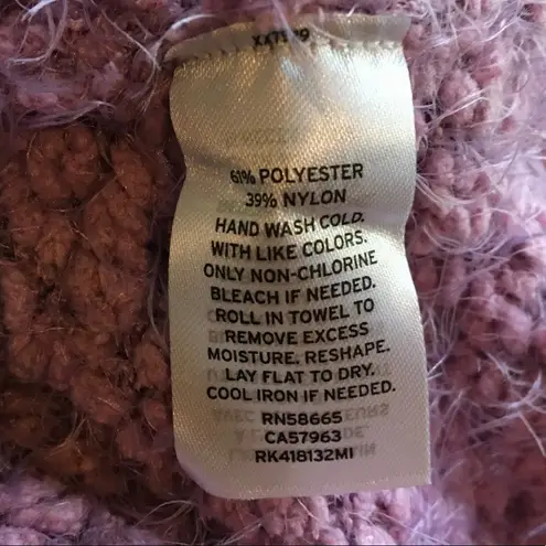 Abound  Fuzzy Turtleneck Sweater Eyelash Lavender M