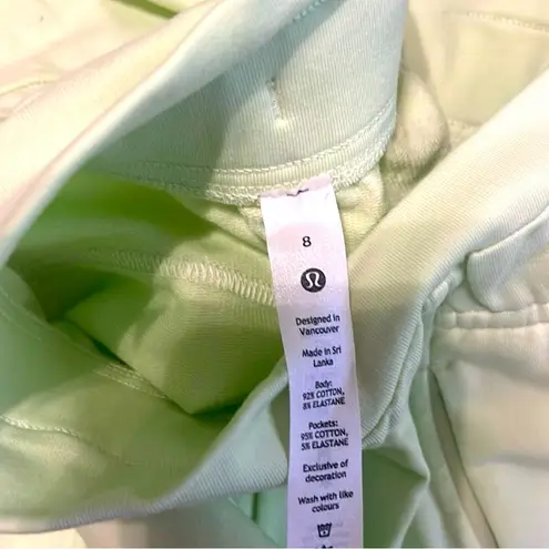 Lululemon  Inner Glow HR
Short 3"!