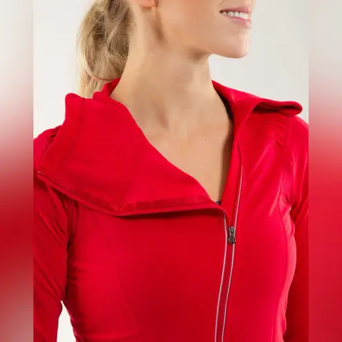 Lululemon  Run For It Pullover Sz 6 Red Hooded Long Sleeve Quarter Zip