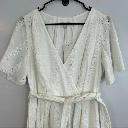 Joie NWT  White Eyelet Lace Short Sleeve Belted Faux Wrap Midi Dress Size 4