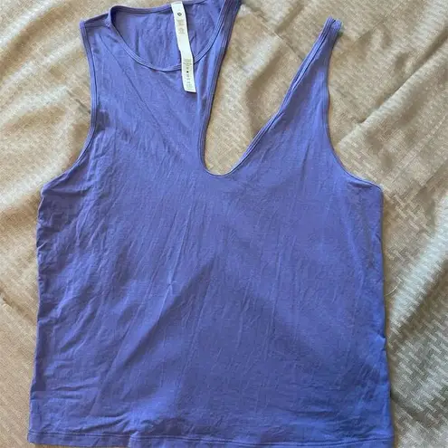 Lululemon Women's Purple Shoulder Cut