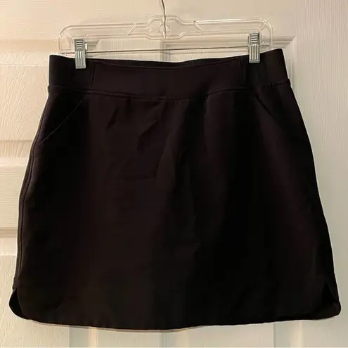 32 Degrees Heat 32° Cool Black Skirt w/Shorts Underneath - Size S