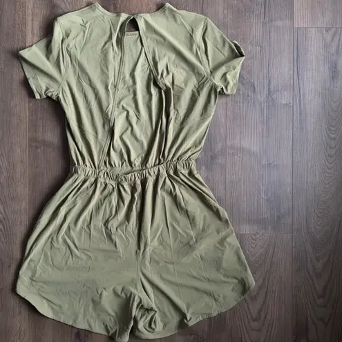 Lululemon  Women High-Neck Romper Bronze Green Size 8