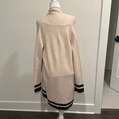 Cupcakes and Cashmere NWT Hank Varsity Cardigan Sz M