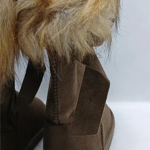 Shoedazzle  Aimilios Fuzzies Boot Women's Size 9 Olive Green Fur Trim Cozycore