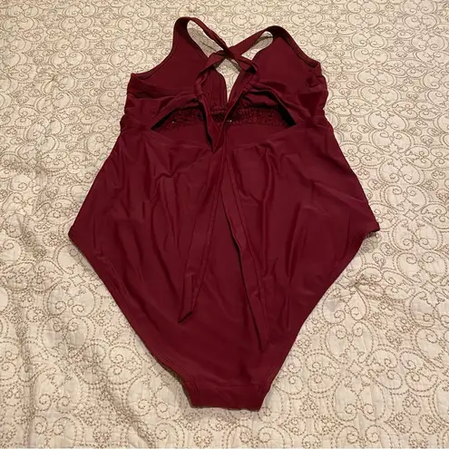 Kona Sol  Women's Swimwear One Piece Size Large