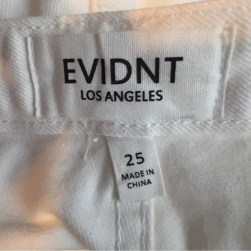 EVIDNT Los Angeles Size 25 Essen Relaxed 5 Pocket Raw Hem White Denim Jeans