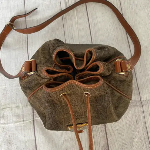 Cinch Flavi Vismano Firenze satchel w/ closure & one main compartment