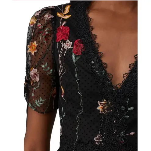 Monique Lhuillier ML Floral Embroidered Mesh Dress EUC