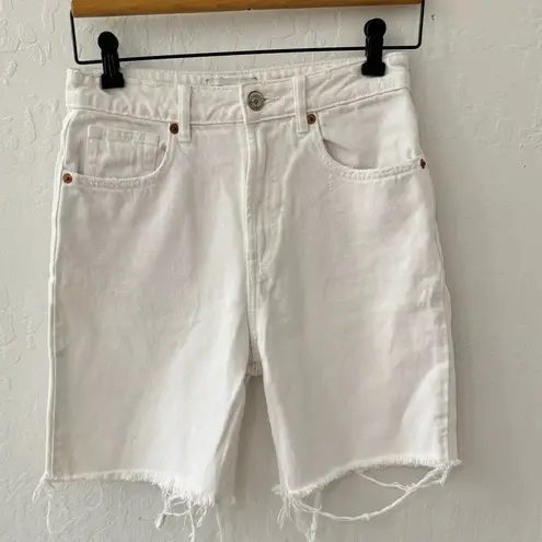 ZARA  High Waisted White Denim Zip Button Cut Off Bermuda Jorts Shorts 4