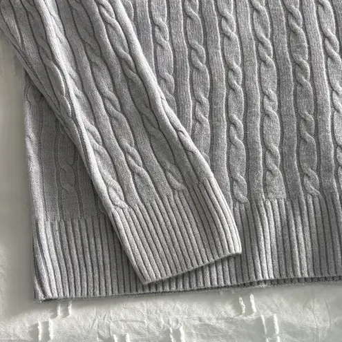 Women’s Classic GH BASS Cable Knit Crewneck Sweater