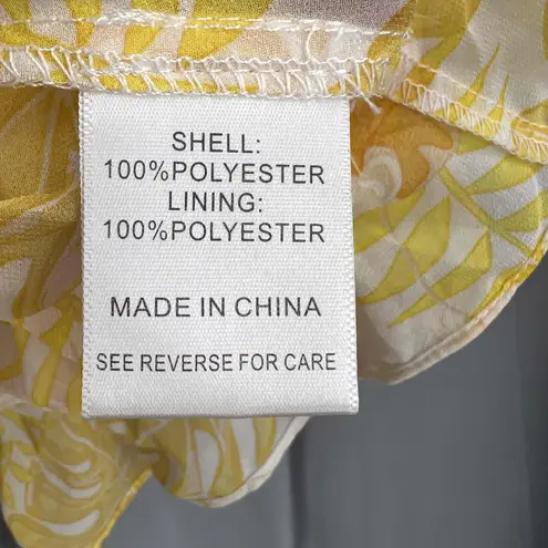 Lucy Paris Yellow Floral V-Neck Blouse ruffle Detail Womens Medium New