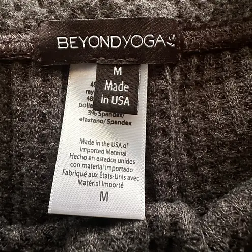 Beyond Yoga NWT Wide-Leg Cropped Sweatpants
