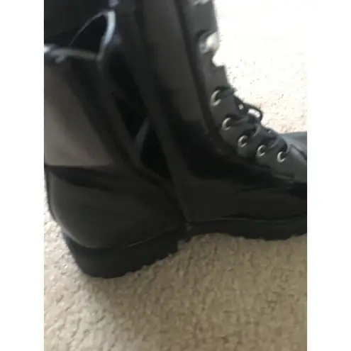 Wild Diva  Women's Pleather Gloss Boots High-Top Shoes Size 9 Black