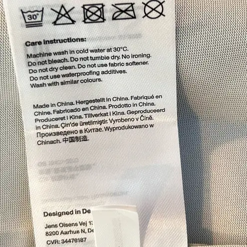 RAINS Jacket Unisex XL Cement Grey Long Hooded Ventilated Waterproof NEW Gray