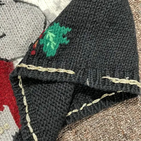 Lord and Taylor Santa Sweater Size L