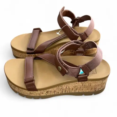 REEF vista higher Luna sandal in cocoa cork brown comfort shoe brown summer