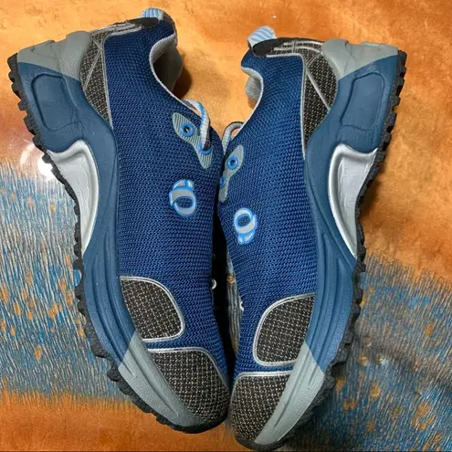 Pearl Izumi Take Plus Trail Running Sneakers blue size 7.5