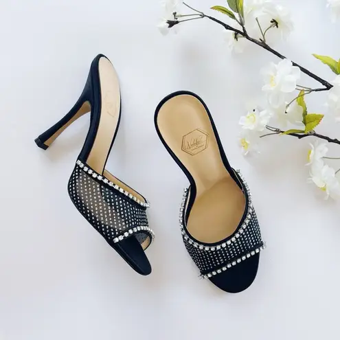 NEW Nalebe by Amina Women's Means Stellar Slip On Mule in Black Size 7