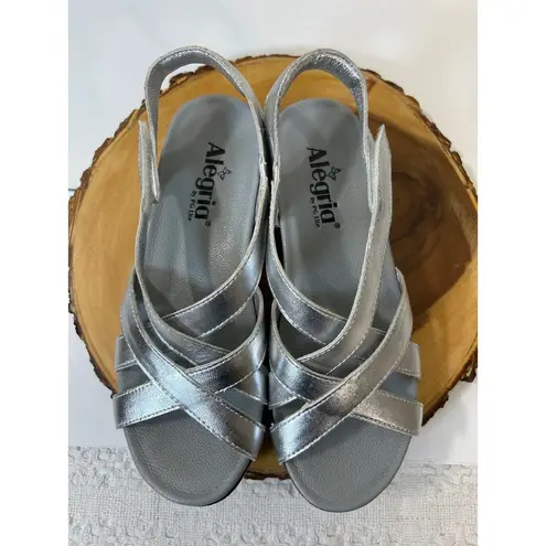 Alegria Myka Silver Flash Comfort Criss Cross Slingback Sandals Size 8