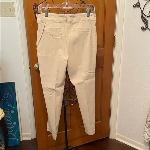 Cato 💗💗💗BOGOHO 💗💗💗 Beige Slim Fit Pull on Pants-12p