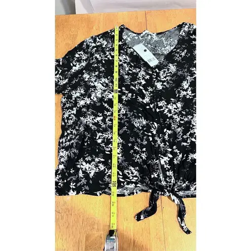 Cooper and Ella  Black Floral Button Down Tie Top Size 1X New P1-229