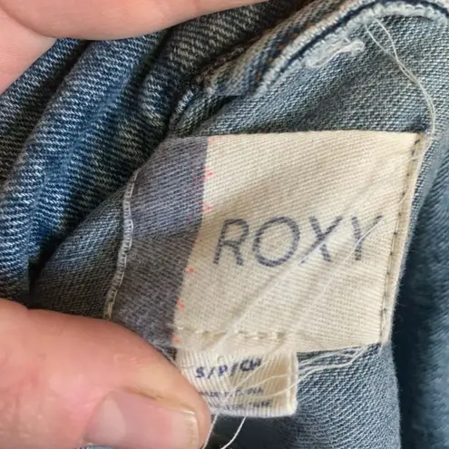 Roxy  distressed S medium wash normcore jean jacket