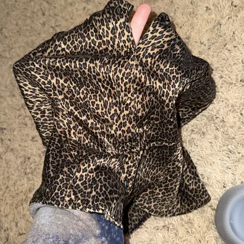 Ravage 100% silk leopard print button up tank top style vest medium Brown