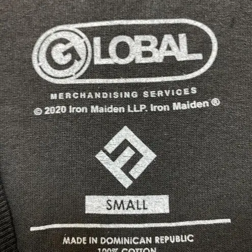 Iron Maiden Distressed Killers Rock tshirt size Small