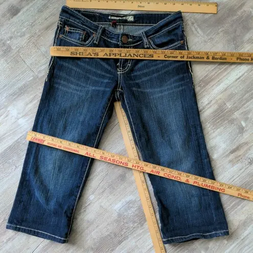 BKE Stella Low Rise Stretch Cuffed Crop Jeans Embroidered Flap Pockets Size 28
