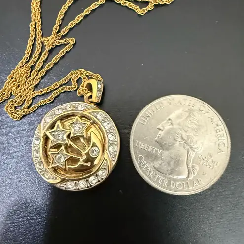 Vintage Unsigned Gold Tone Pave Crystals Moon and Stars Locket Pendant Necklace