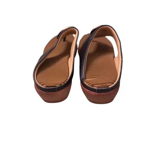 Salvatore Ferragamo Two-Tone Leather Sandals Women’s 39 Black Tan Quiet Luxury