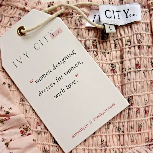 NWT Ivy City Co. Madeline Midi in Pink Floral Smocked Cotton Dress L Size L