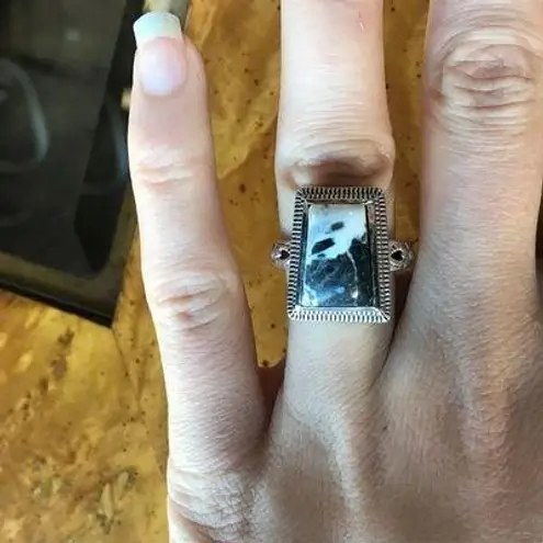 Genuine White Buffalo Turquoise Sterling Silver Ring Size 7