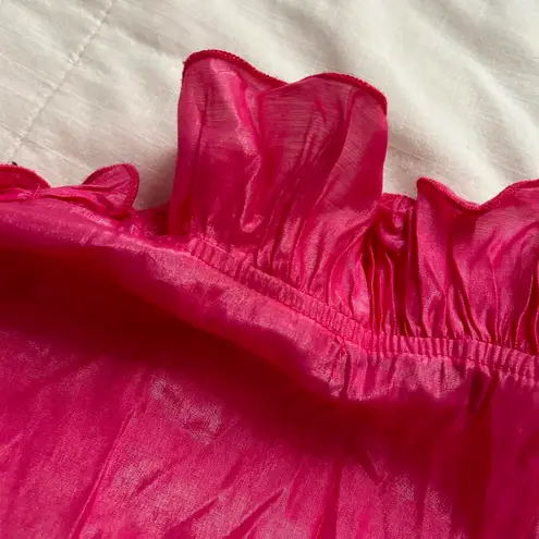 Moon River Y2K hot Pink ruffled blouse button-up front elastic waist 3/4 sleeves