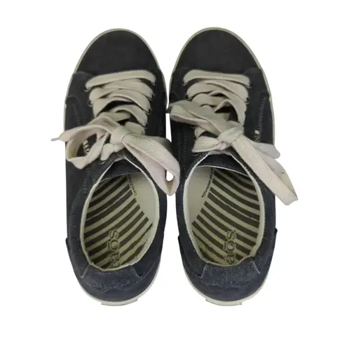 Taos Women's Star Canvas Sneakers Gray Lace Up Comfort Casual Shoes Size 6.5